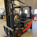 1536857-6 Linde Motviktstruck-4 hjul EL