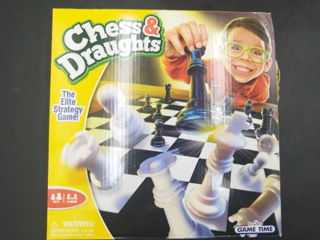 1532385-3 Sällskapsspel - 6 st, Chess & Draughts