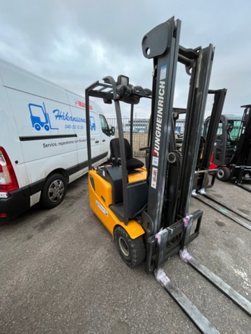 1536858-1 Jungheinrich Elektrisk motviktstruck