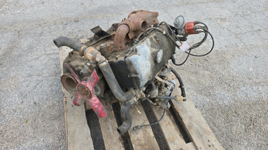 1535807-3 BMW m10 2.0 1976, topp e21 2.0