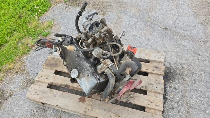 1535807-13 BMW m10 2.0 1976, topp e21 2.0
