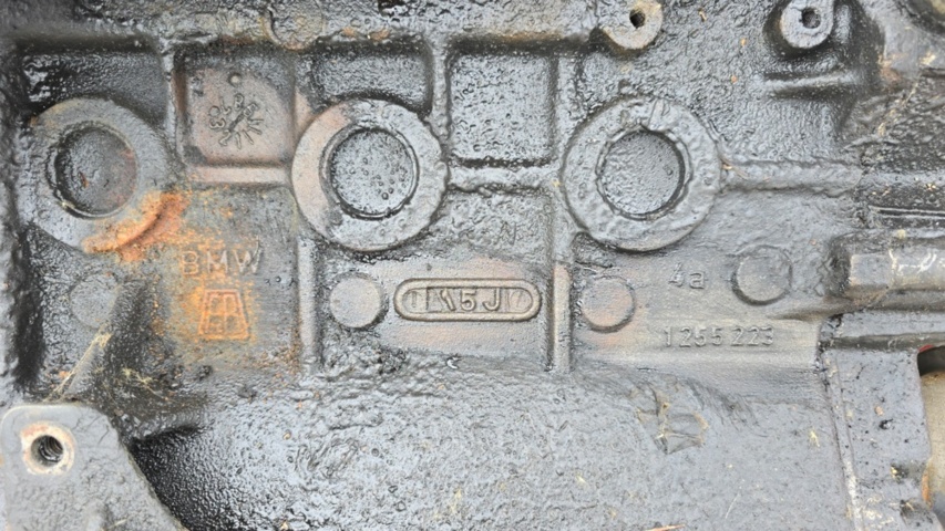 1535808-12 BMW m10 2.0, 1973, topp e12, växellåda Getrag 242