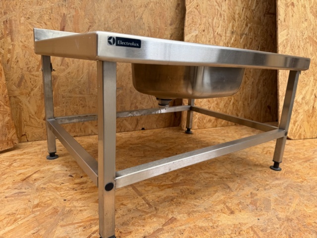 1405886-4 Electrolux rostfri diskbänk med ho