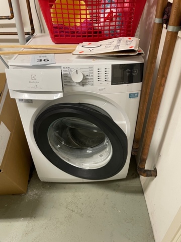 1536936-1 Tvättmaskin Electrolux 600 Sensicare, 9 kg