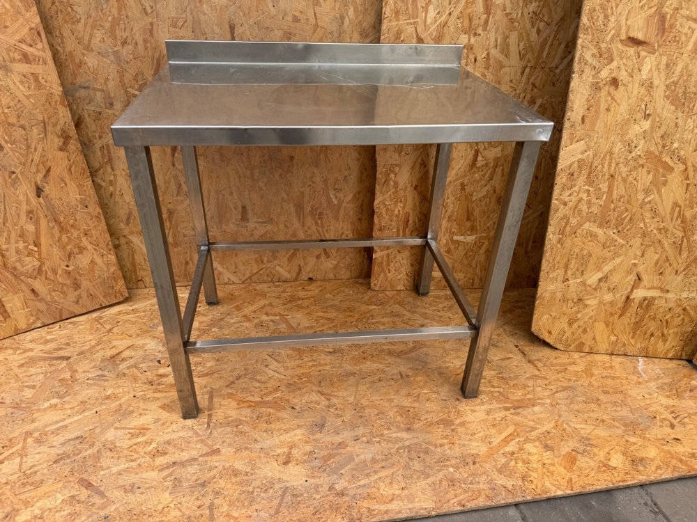 1405889-1 Stainless steel bench