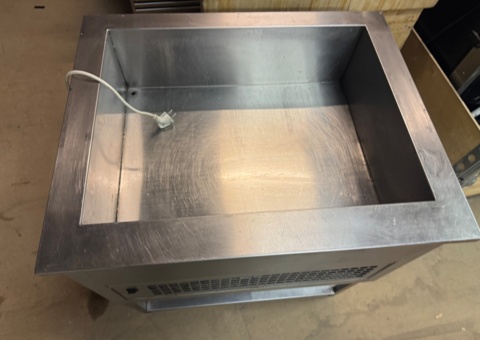 Stainless steel salad cooler / cooling well