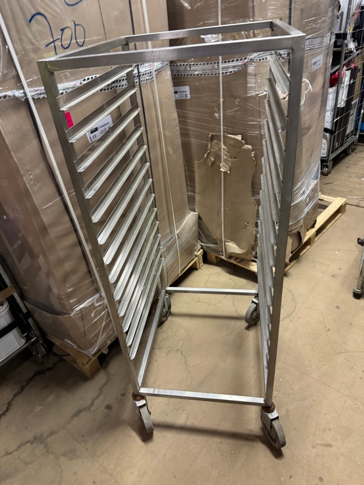 1405903-1 Stainless steel trolley for trays/plates