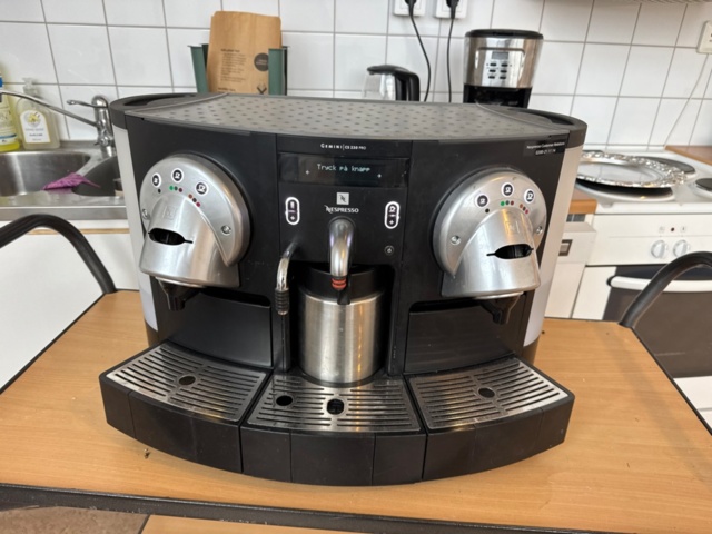 1405908-1 Kaffemaskin för kapslar