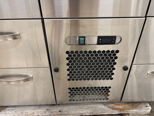 1528553-9 Korvmodul