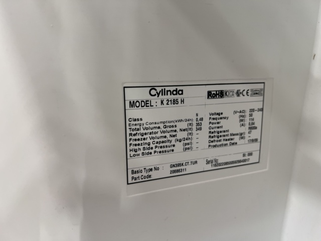1528529-6 Kylskåp Cylinda K 2185 H