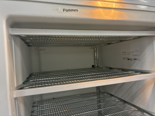 1528528-13 Frysskåp Comerciel CFS344