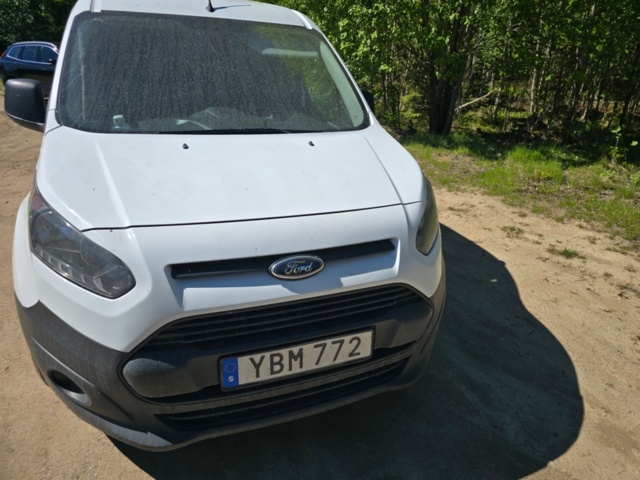 1535249-6 Ford Transit Connect 230 -2016