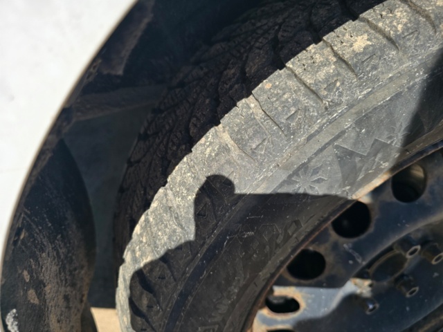 1535249-9 Ford Transit Connect 230 -2016