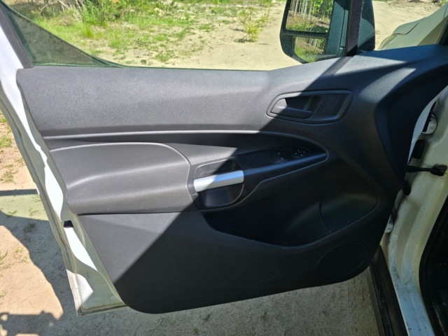 1535249-14 Ford Transit Connect 230 -2016
