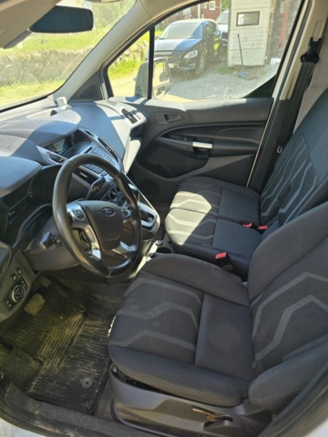 1535249-15 Ford Transit Connect 230 -2016