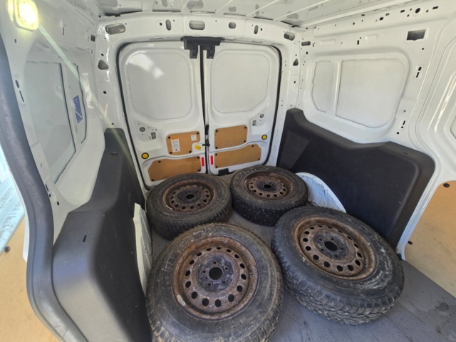 1535249-29 Ford Transit Connect 230 -2016