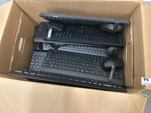 1521799-4 Collection wireless keyboards with mice - Microsoft