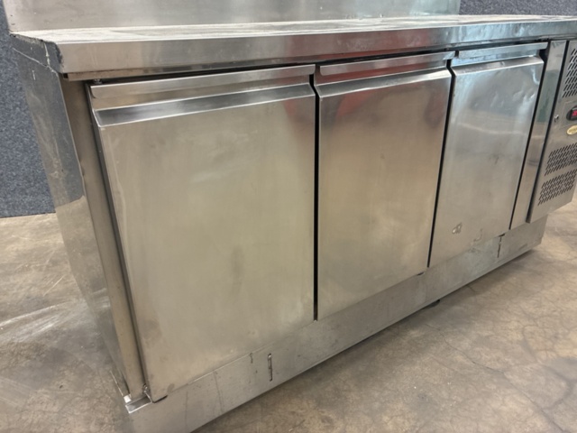 1528556-16 Refrigerated counter Tefcold CK7310
