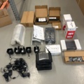 1521806-1 Lot with electronics - Barco ClickShare, Lenovo ThinkPad Dock, etc
