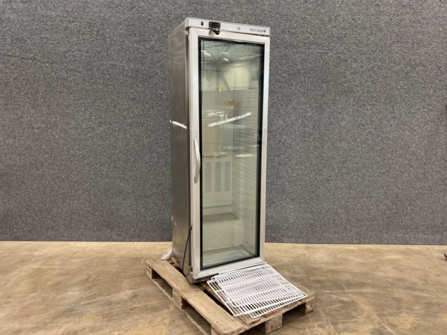 1528572-2 Refrigerator Tefcold UF400VSG