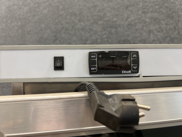1528572-6 Refrigerator Tefcold UF400VSG