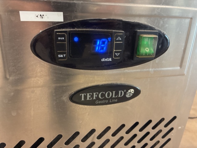 1528536-4 Kylbänk Tefcold CK7210