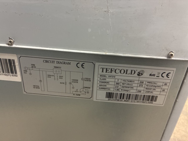 1528536-18 Kylbänk Tefcold CK7210