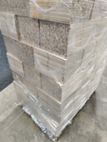 1536881-4 Massiv Ekparkettgolv 300x8x10 mm (ca 149,76 kvm)
