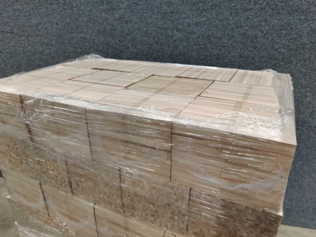 1536881-6 Massiv Ekparkettgolv 300x8x10 mm (ca 149,76 kvm)