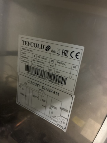 1528531-12 Kylbänk Tefcold BK310-I