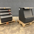 1528634-5 2 benches/cabinets