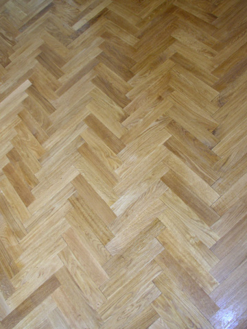 1537336-4 Solid herringbone/single-strip parquet Oak Bjelin Rustic 300x60x10 mm (approx. 151.20 sq m)