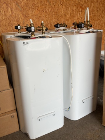 1529727-1 Samling med 9 st varmvattenberedare - Bosch Tronic 4500 T 100 EB