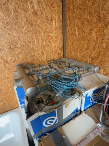 1529727-6 Samling med 9 st varmvattenberedare - Bosch Tronic 4500 T 100 EB