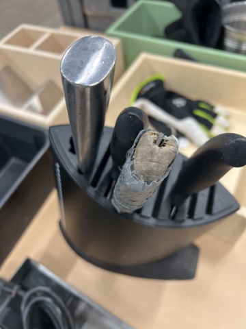 1528555-5 Köksknivar och köksgeråd
