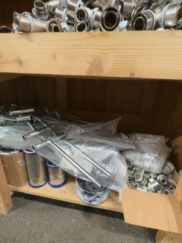 1529737-2 Diverse på hyllorna - Presskopplingar och rördelar för VVS-installation