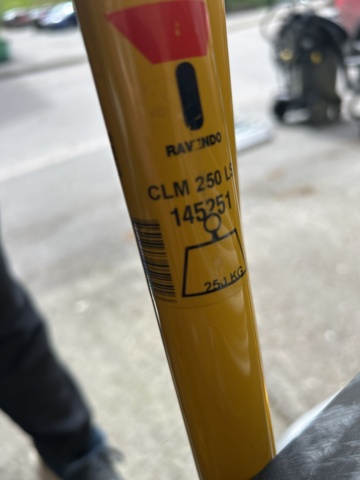 1521811-14 Kabel- och installationsmaterial med kärra