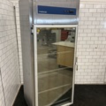 1473378-2 Frysskåp med glasdörr