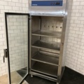 1473378-3 Frysskåp med glasdörr