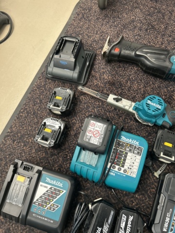 1521844-7 Tool kit - Makita