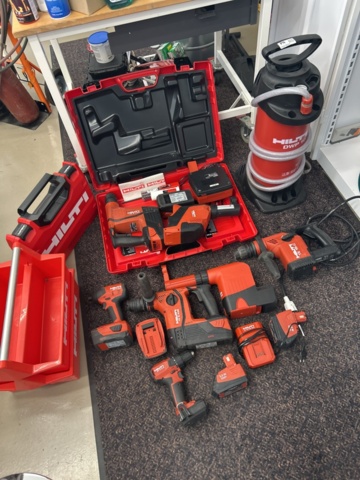 1521853-1 Toolkit - Hilti