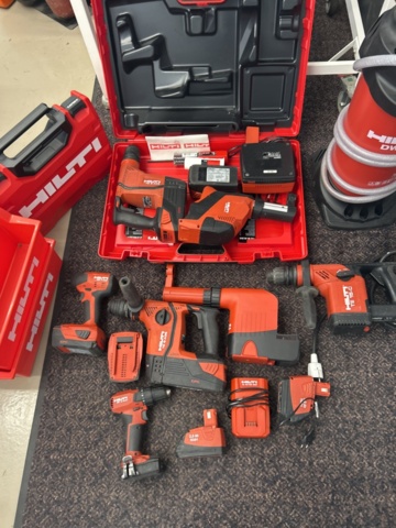 1521853-3 Toolkit - Hilti