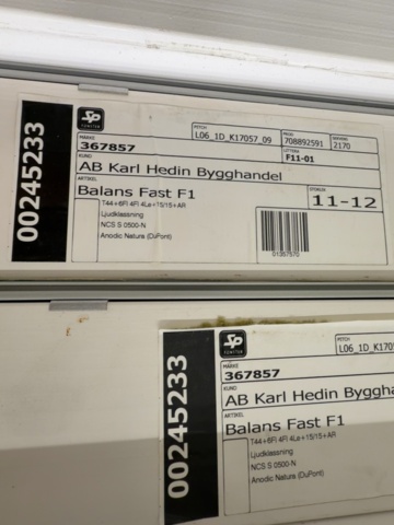 1529752-18 Samling med fönster och fönsterpartier – SP Fönster Balans Fast F1 / SP Intakt3 F1 VA