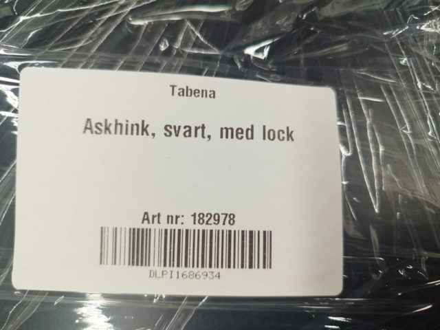 1537130-4 Hushålls- och trädgårdsartiklar - Marjukka, MAX, askhinkar och tillbehör