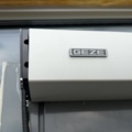 1529755-10 Glasad entrédörr med automatik och karm – GEZE