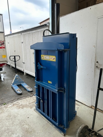 1537988-4 Baler - Macfab C919 - 2014