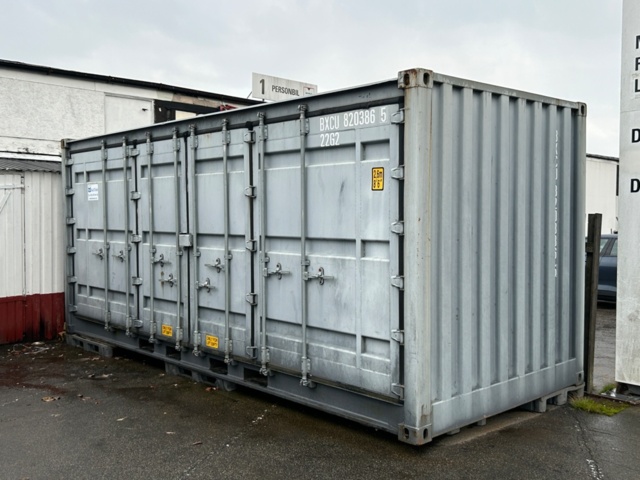 1537989-1 Container 20 feet
