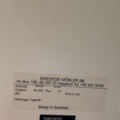 1482678-8 Samling med kontorsmöbler och utrustning - skrivbord, soffa, hyllor m.m