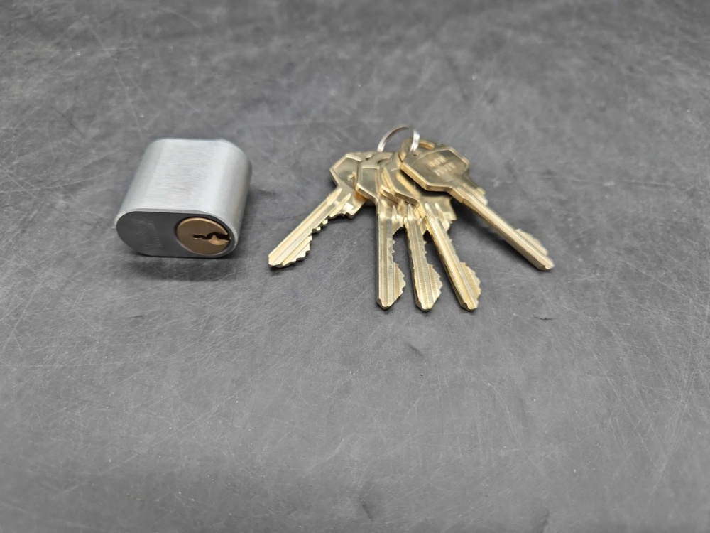 1538133-1 Cylinder, 3 pcs - Millers