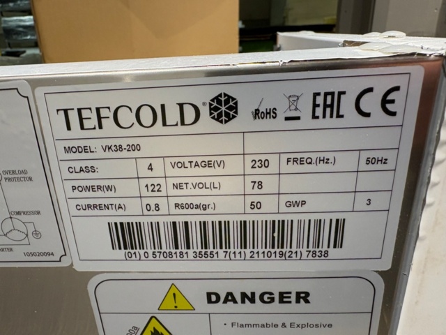1535778-10 Ny/oanvänd pizzakylbänk med kylränna och tillbehör – Tefcold PT1300